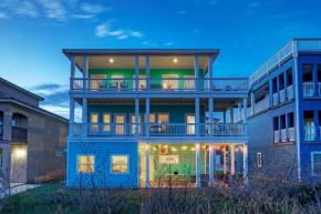 Coastal Soiree Ocean Views Game Room Steps from Port Aransas Beaches